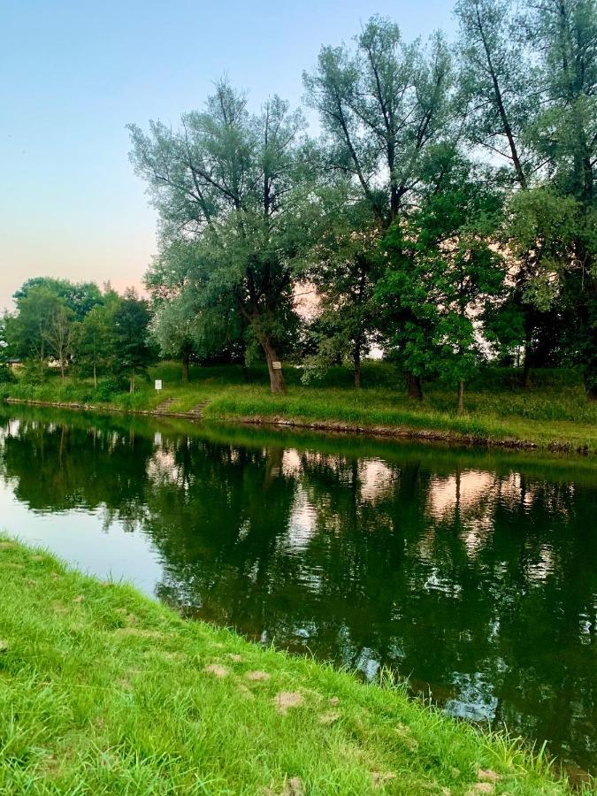 Schoene, Grosse Ferienwohnung Direkt Am Donauradweg & Keltenstadt Heuneburg Herbertingen Bagian luar foto