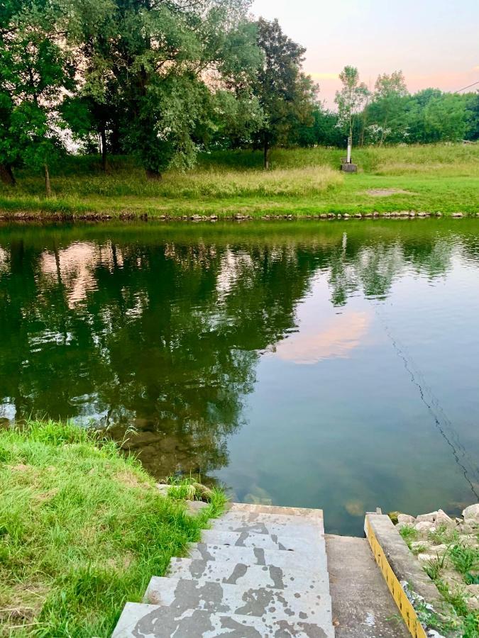Schoene, Grosse Ferienwohnung Direkt Am Donauradweg & Keltenstadt Heuneburg Herbertingen Bagian luar foto